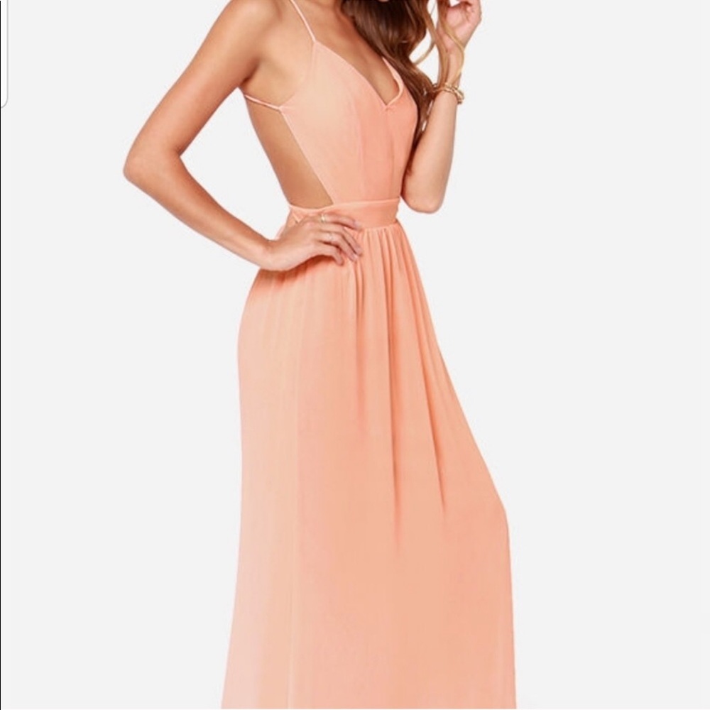 WORN ONCE - Lulu’s Rooftop Garden Peach Backless Maxi